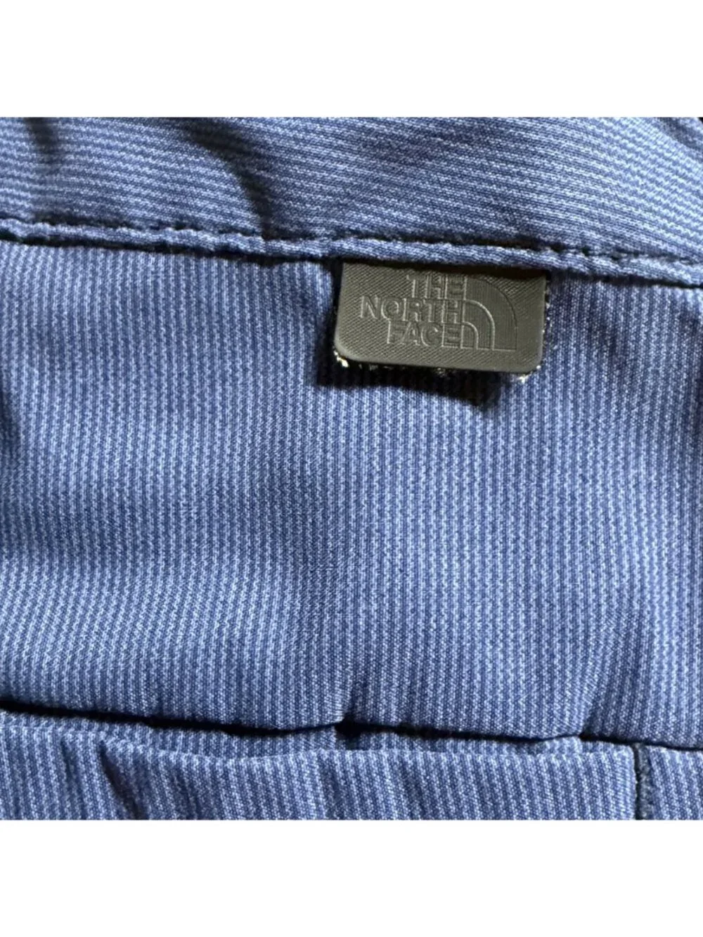 The North Face Navy Blue Outdoor Shorts 34 Gorpcore Activewear Casual Hiking